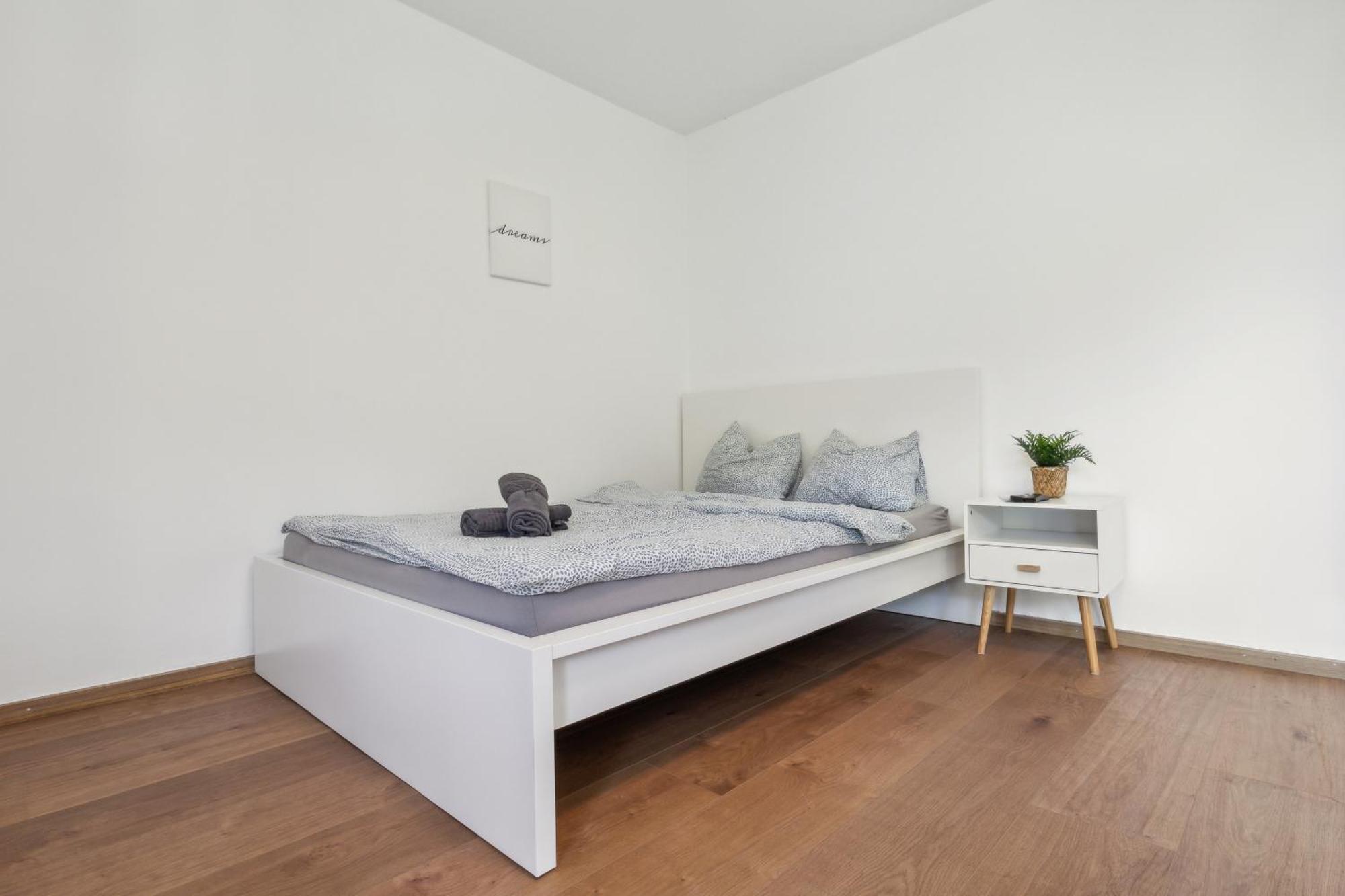 Pearlstay - Quiet Location Workplace Parking Washer Schaffhausen Exteriör bild